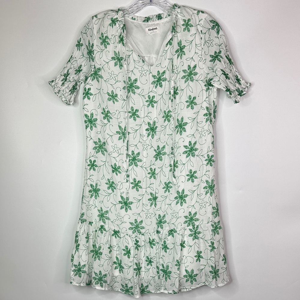 Kindred Marble Short Sleeve Floral White Green Mini Dress Size Small